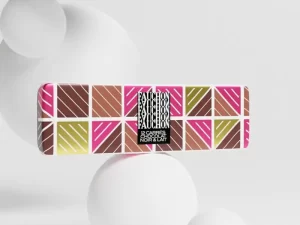 12 carrés de chocolat noir et lait